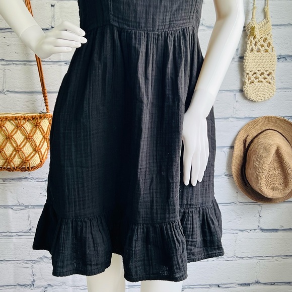Old Navy Mini Cami Dress - Picture 4 of 10